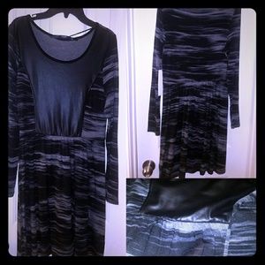 NWT XS KENSIE BABY DOLL DRESS